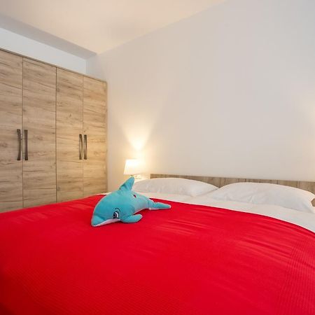 Apartments Viktorija Baška Eksteriør billede