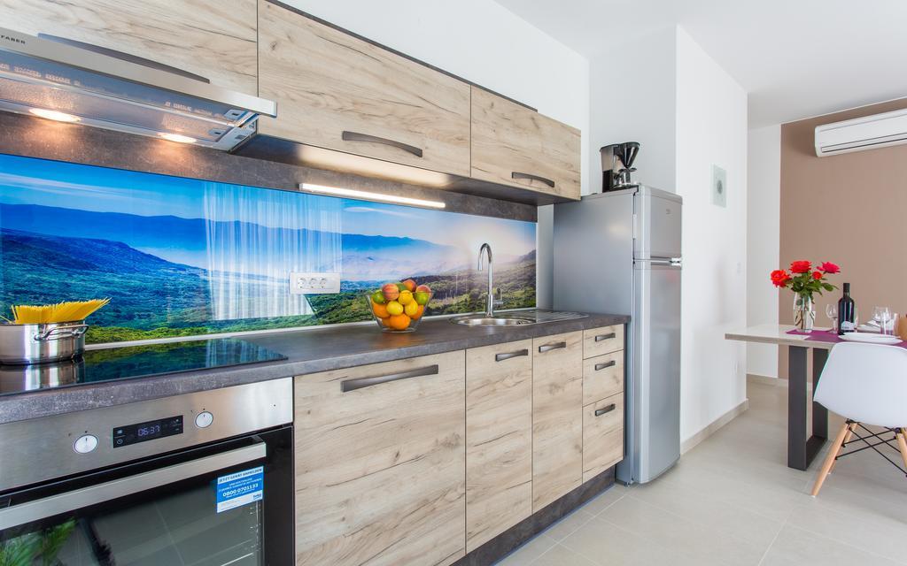 Apartments Viktorija Baška Eksteriør billede