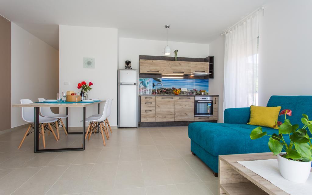 Apartments Viktorija Baška Eksteriør billede