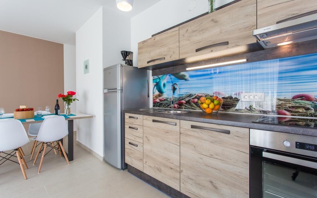 Apartments Viktorija Baška Eksteriør billede