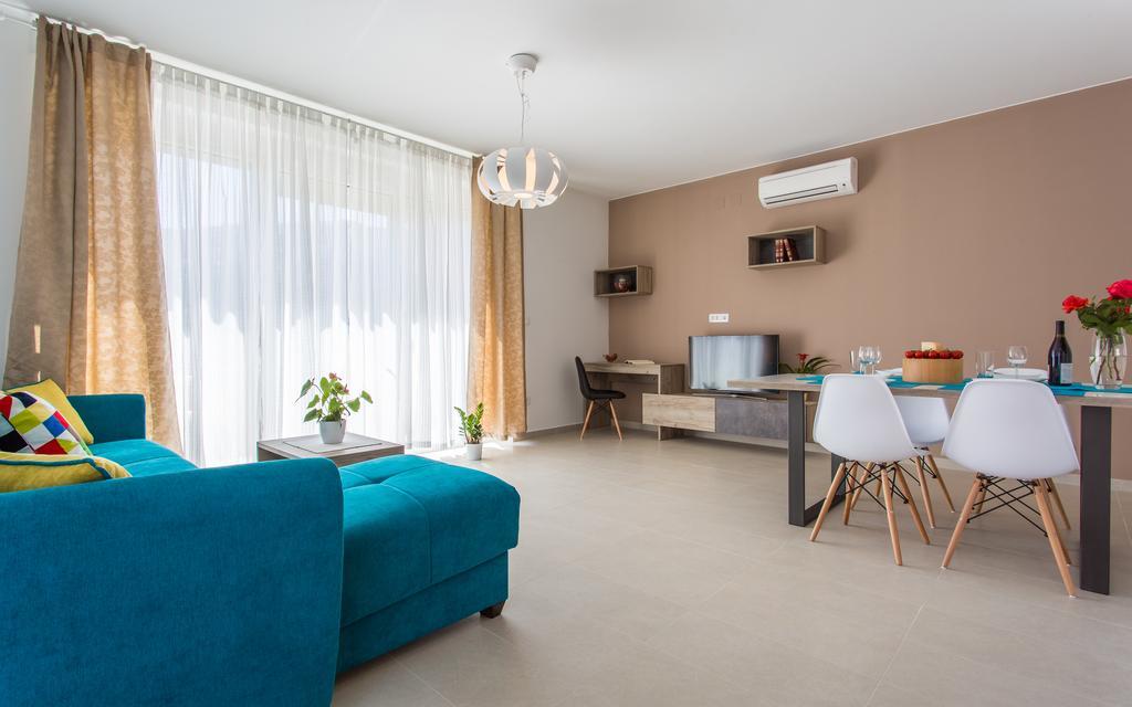Apartments Viktorija Baška Eksteriør billede