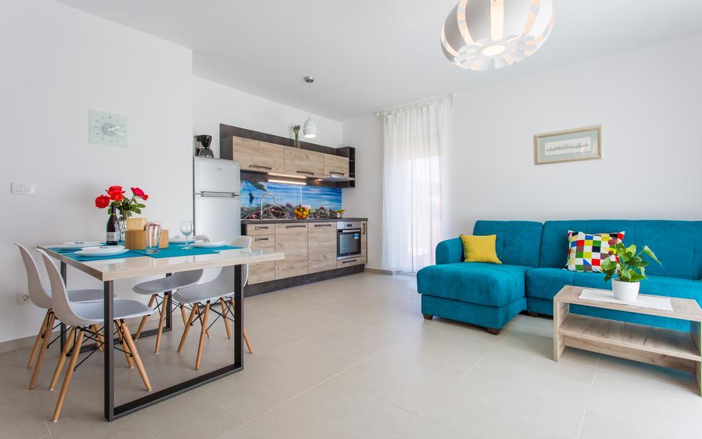 Apartments Viktorija Baška Eksteriør billede